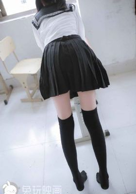 男生被吊起来摸j_720免费观看