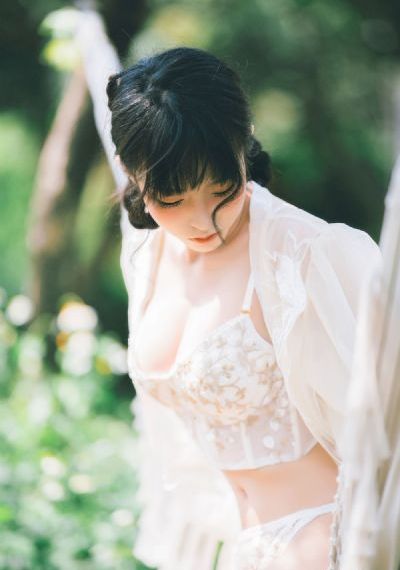 男男狂揉吃奶胸高潮动态图免费看_蓝光在线观看