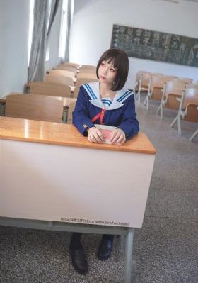6070欧美女人穿衣搭配_超清免费全集观看